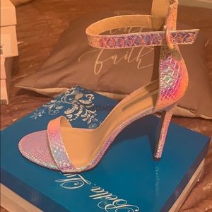 Mermaid colored Heel